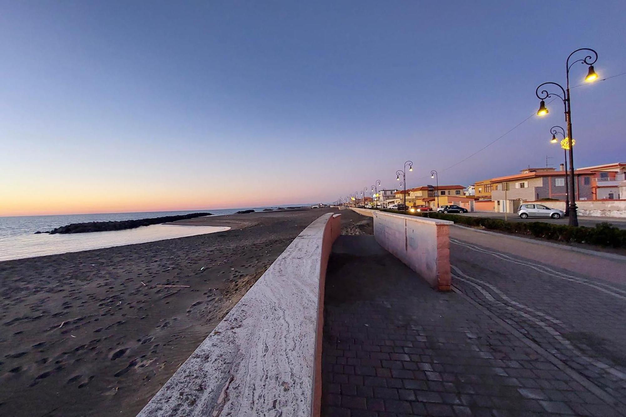 Summer&Winter Home By The Sea فيوميتشينو المظهر الخارجي الصورة